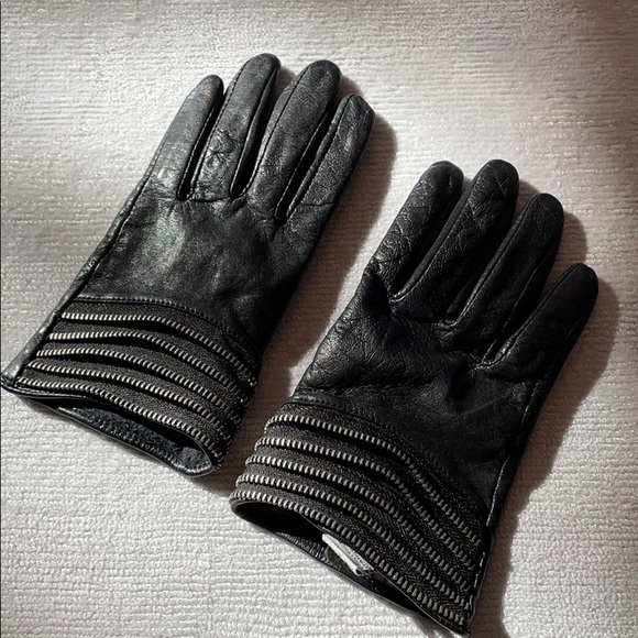 Nine West Other - Women’s used Nine West Leather Gloves ❄️